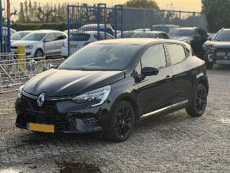 skadebil auto Renault Clio 1.0 Tce Zen 2020/1