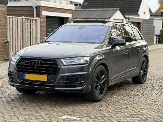 Vaurioauto  passenger cars Audi Q7 3.0 TDI S LINE QUATTRO 2015/1