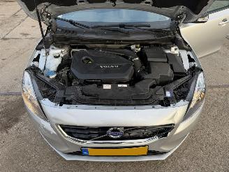 Volvo V-40 1.6 T4 AUTOMAAT picture 21