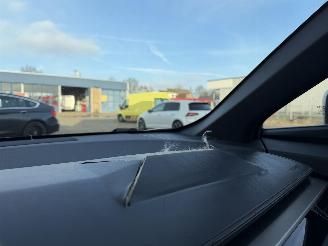 Toyota C-HR 1.8 Hybride picture 24