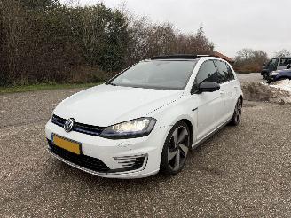 skadebil auto Volkswagen Golf 1.4 TSI GTE PANO AUTOMAAT 2015/1