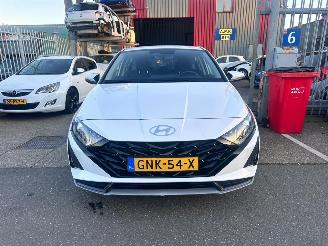 Hyundai I-20 1.0 T-GDI picture 2