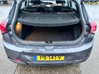 Hyundai I-20 1.0 T-GDI picture 15