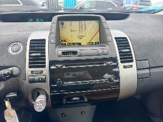 Toyota Prius 1.5 VVT-i picture 12