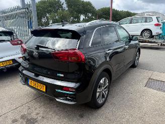 Kia e-Niro 64 KWH DYNAMICLINE / OPENDAK picture 5