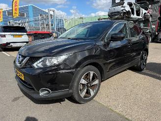 škoda osobní automobily Nissan Qashqai 1.2 N-VISION 2017/1