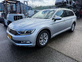 Avarii autoturisme Volkswagen Passat 1.6 TDI / DSG / 2018/1