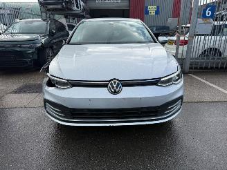 Volkswagen Golf 2.0 TDI picture 2