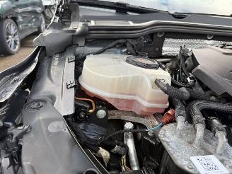 Volkswagen Golf 2.0 TDI picture 15