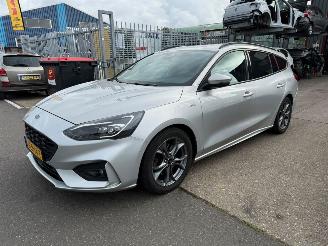 Auto incidentate Ford Focus 1.0 ECOBOOST AUTOMAAT / TITANIUM / X BUSINESS 2020/7