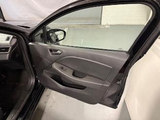 Renault Clio  picture 12