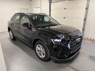 uszkodzony samochody osobowe Audi Q3  2025/5