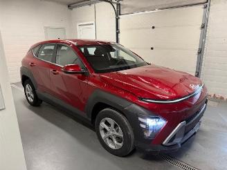 uszkodzony samochody osobowe Hyundai Kona  2024/8