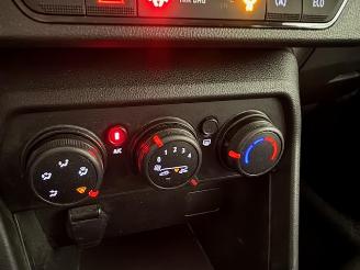 Dacia Sandero  picture 13