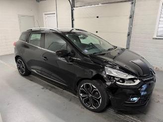 skadebil auto Renault Clio  2017/12
