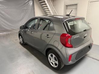 Kia Picanto  picture 5