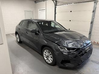uszkodzony samochody osobowe Audi A3  2023/8