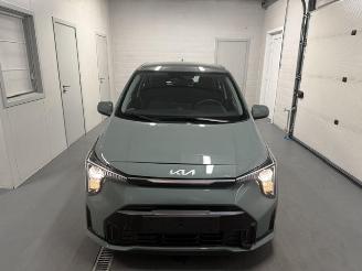Kia Picanto  picture 3