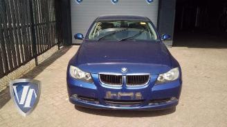 Sloopauto BMW 3-serie 3 serie (E90), Sedan, 2005 / 2011 318i 16V 2006