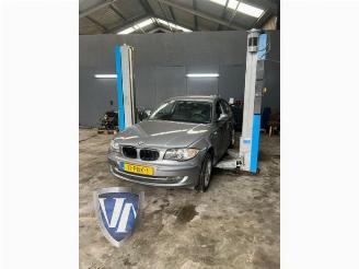 Auto da rottamare BMW 1-serie 1 serie (E81), Hatchback 3-drs, 2006 / 2012 118i 16V 2010/12