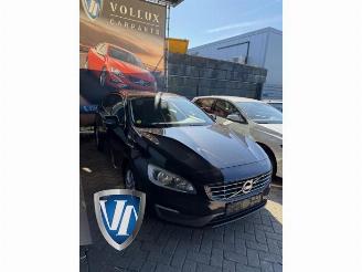 disassembly passenger cars Volvo V-60 V60 I (FW/GW), Combi, 2010 / 2018 2.0 D4 16V 2014/9