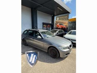 Salvage car BMW 3-serie  2010/8