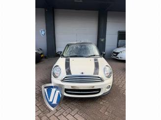 Uttjänta bilar auto Mini Cooper Mini (R56), Hatchback, 2006 / 2013 1.6 Cooper D 16V 2013/9