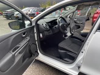 Renault Clio 0.9 picture 10