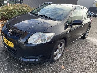 Vaurioauto  passenger cars Toyota Auris 1.4 5drs 74kw 2008/11