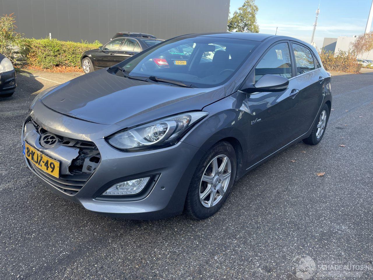 Hyundai I-30 1.6 99kw