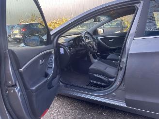 Nissan Note 1.6 aut. picture 8