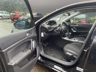 Peugeot 308 1.2 96kw picture 10