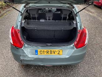 Suzuki Swift 1.2 5drs picture 7