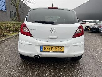 Opel Corsa 1.4 5drs picture 3