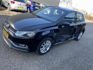 uszkodzony samochody osobowe Volkswagen Polo 1.0 5drs 55kw 2016/5