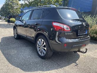 uszkodzony samochody osobowe Nissan Qashqai 2.0 dci Aut. Awd 2010/6
