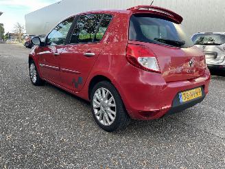 skadebil auto Renault Clio 1.2 5drs 2010/11