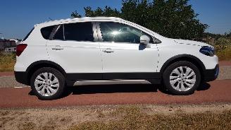 Käytettyjen passenger cars Suzuki S-Cross  2018/9