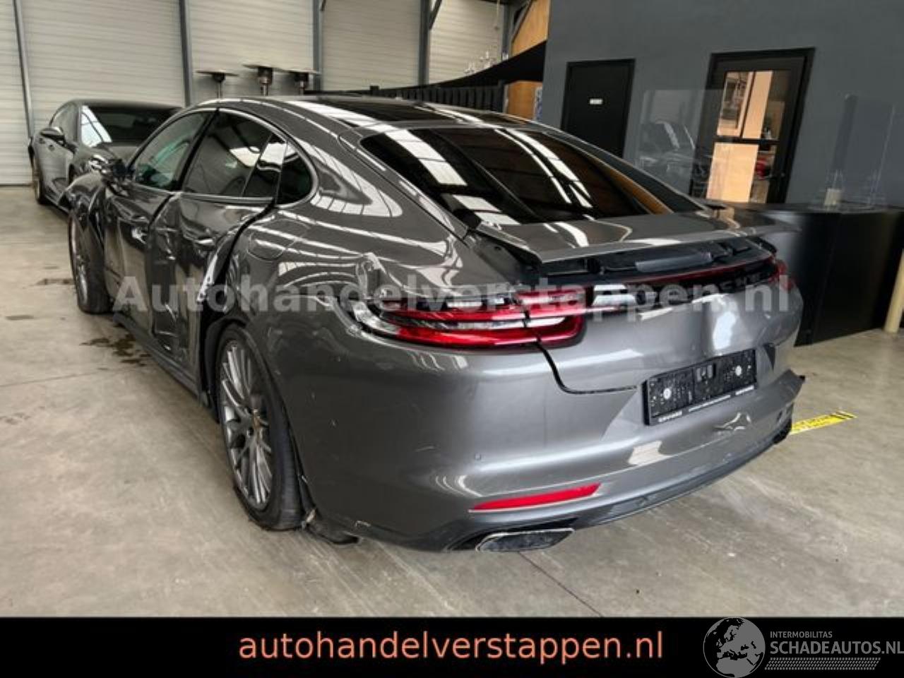 Porsche Panamera 4 E-Hybrid Sport-Chrono-Paket Panorama