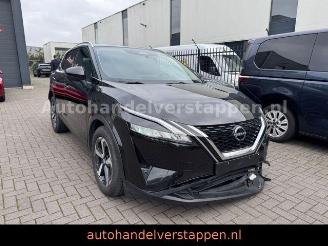 škoda osobní automobily Nissan Qashqai 1.3 DIG-T MHEV N-Connecta Pano 360Cam 2023/12
