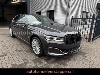 Coche accidentado BMW 7-serie  2019/9
