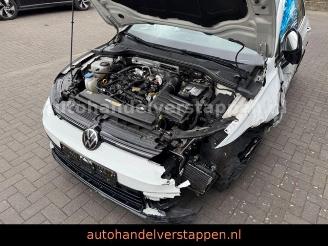 Volkswagen Golf VIII Lim. R 4Motion Performance Panorama picture 22