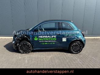 Fiat 500E 500 e La Prima 87KW  Cabriolet picture 4