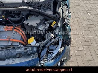 Fiat 500E 500 e La Prima 87KW  Cabriolet picture 20