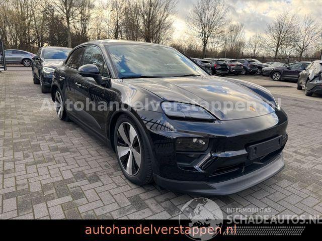 Porsche Macan Electric 4 PDLS+ PASM Hud BOSE