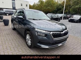 Damaged car Skoda Kamiq 1.5 TSI 150PS 7-DSG Ambition 2021/4