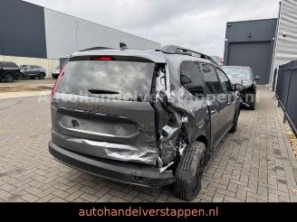 Dacia Jogger Extreme City-Paket Hybrid 104kW E-Tech picture 7