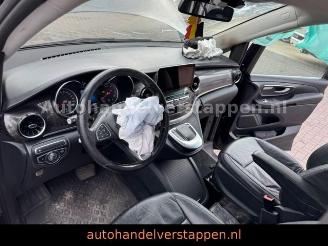 Mercedes EQV 300 LANG Avantgarde Line picture 16