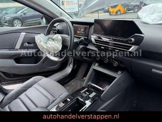 Citroën C4 Lim. Shine 1.5 BLUEHDI 130 S&S SHINE PACK AUT picture 17