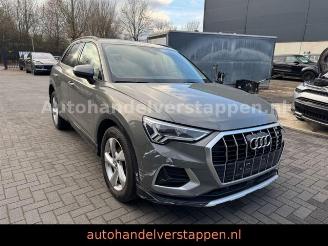 Unfallwagen Audi Q3 35 TFSI advanced virtual cockpit plus LED 2019/10